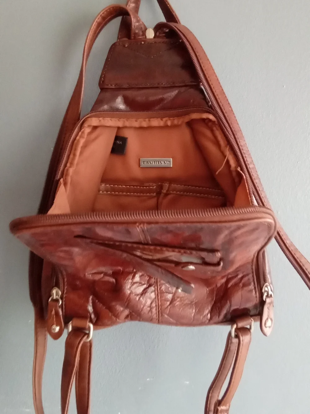 Giani Bernini Brown‎ Leather Sling Backpack Organizer Bag Cognac